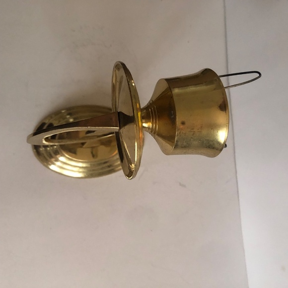 Vintage Brass Sconce with candlestick holder. Ornate Victorian like home decor - Picture 3 of 11